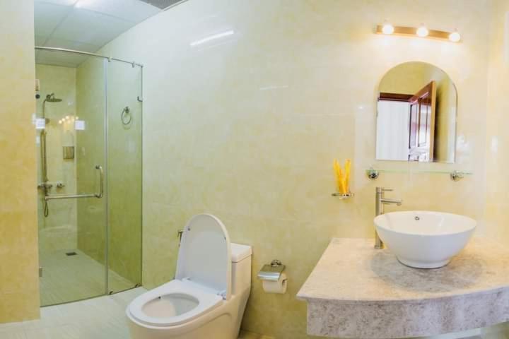 Bong Lua Vang Hotel Dalat Eksteriør bilde